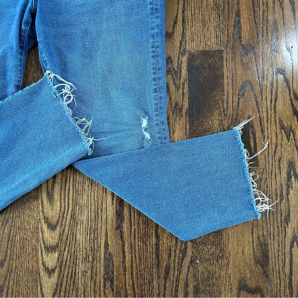 J Crew Jeans - Essential Straight - Picture 4 of 8